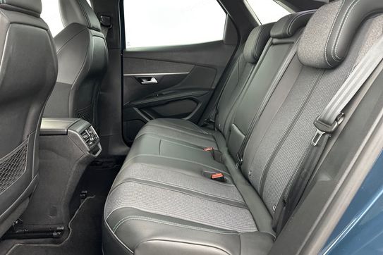 Peugeot 3008 Allure Pack 1.6 Hybrid e-EAT8