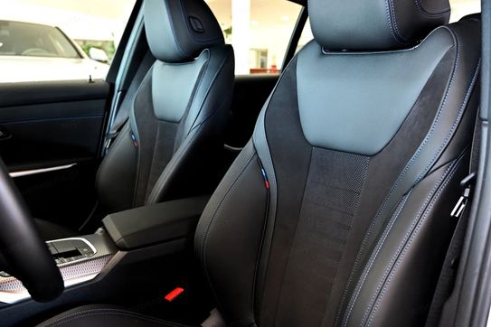 BMW Seria 3 330i M Sport