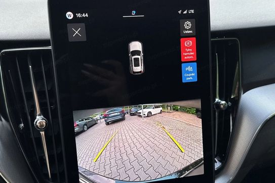 Volvo XC60 B5 B AWD Plus Black Edition