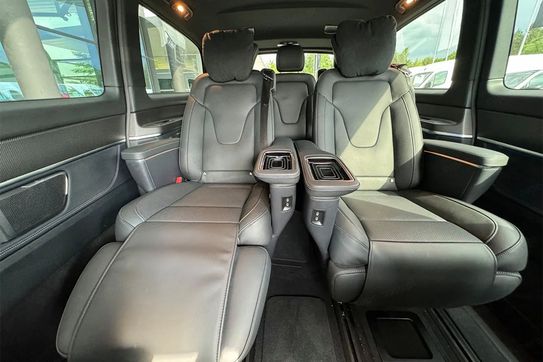 Mercedes V Klasa V300d Ekstradługi 4-Matic 9G-Tronic