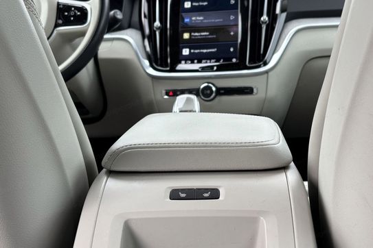 Volvo V60 B4 D Plus Bright