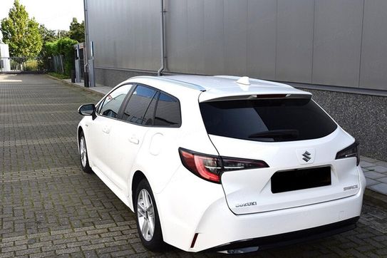 Suzuki Swace Premium Plus