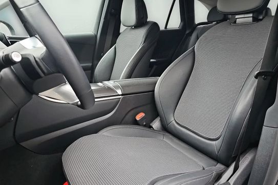 Mercedes GLC 200 4MATIC Avantgarde