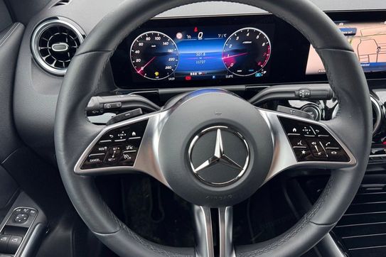 Mercedes GLA 200 Progressive