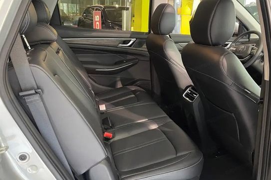DFSK E5 Prestige 1.5  PHEV E-CVT