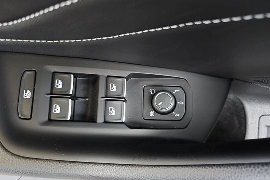 Volkswagen Arteon 2.0 TDI 4Motion R-Line DSG
