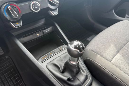 Kia Stonic 1.2 m