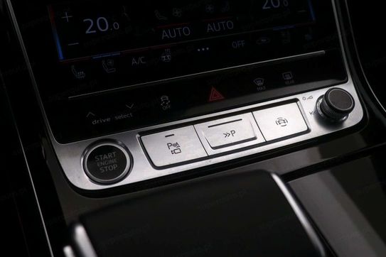 Audi A8 60 TFSI e quattro S line