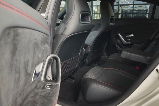 Mercedes CLA 200 AMG Line
