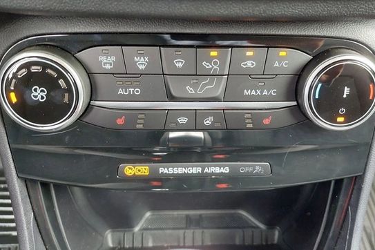 Ford Puma 1.0 EcoBoost Titanium X DCT