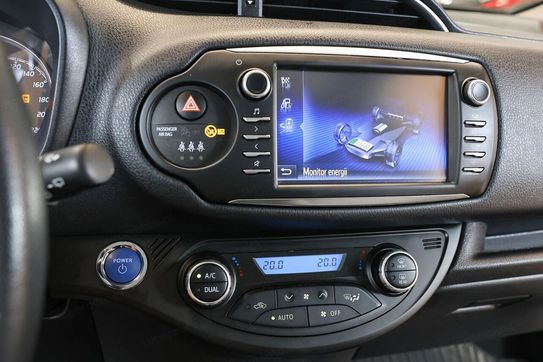 Toyota Yaris Hybrid  20th Anniversary