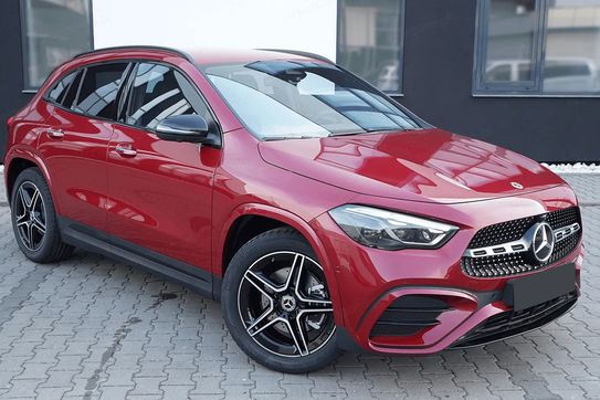 Mercedes GLA 200 AMG Line