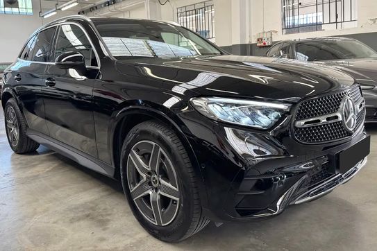 Mercedes GLC 200 4-Matic AMG Line