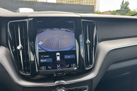 Volvo XC60 B4 D AWD R-Design