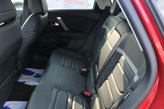 Citroen C4 Shine EAT8