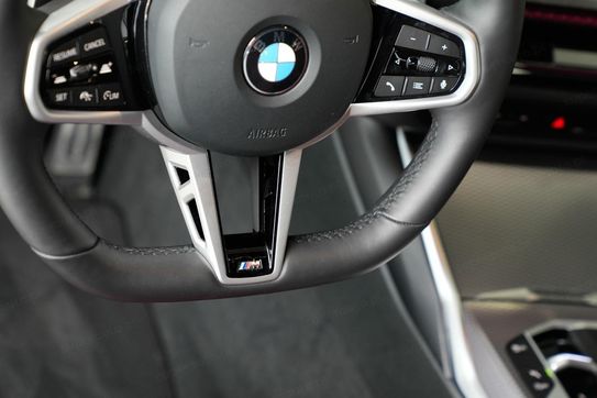 BMW Seria 3 330i xDrive M Sport