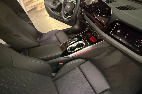 Audi A6 TDI quattro S line Avant