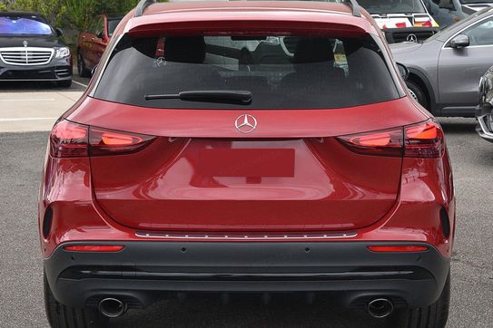 Mercedes GLA AMG 35 4-Matic