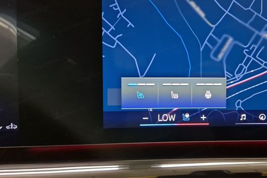 BMW Seria 5 520i mHEV aut