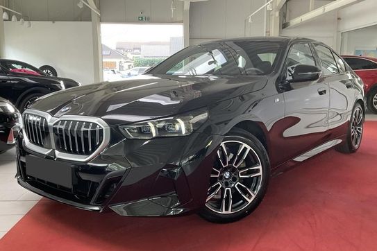 BMW Seria 5 520d xDrive M Sport