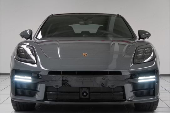 Porsche Panamera 4 E-Hybrid