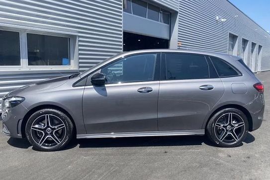 Mercedes Klasa B 200 AMG Line