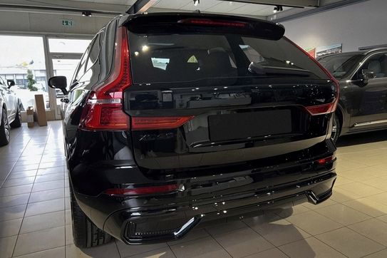 Volvo XC60 B5 B AWD Ultra Black Edition
