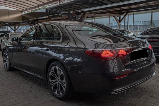 Mercedes Klasa E 200 4-Matic Avantgarde