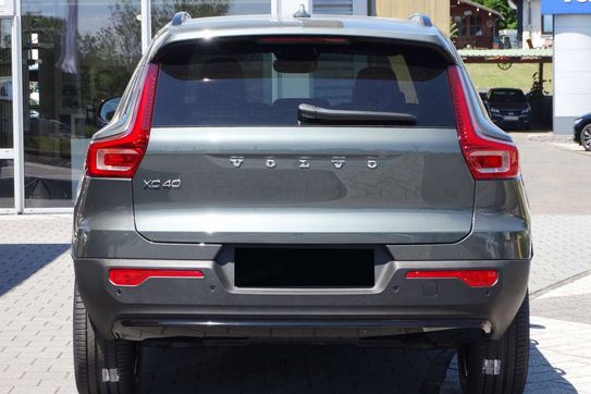 Volvo XC40 B4 Plus Dark