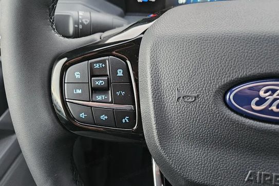 Ford Transit Custom L2H1 Limited 320