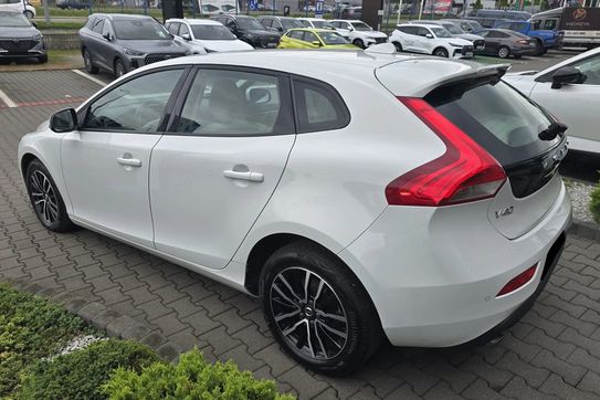 Volvo V40 T3 Drive-e Momentum