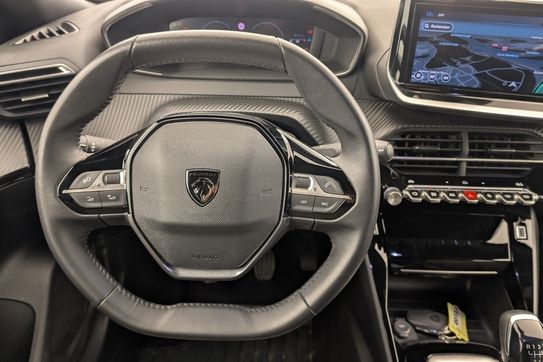 Peugeot 2008 ALLURE 1.2 PureTech