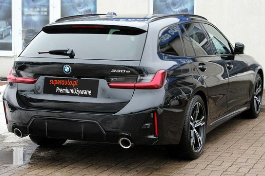 BMW Seria 3 330e sport-aut