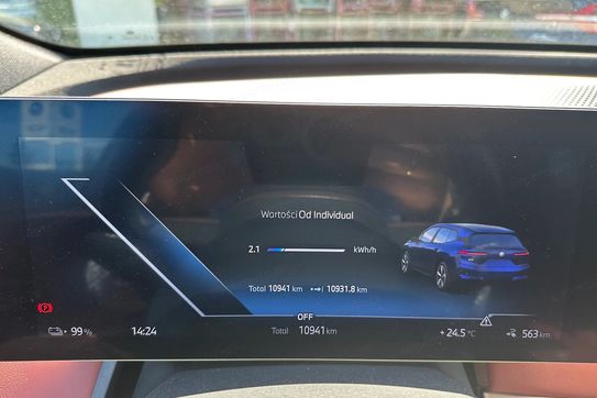 BMW iX xDrive60 111.5kWh