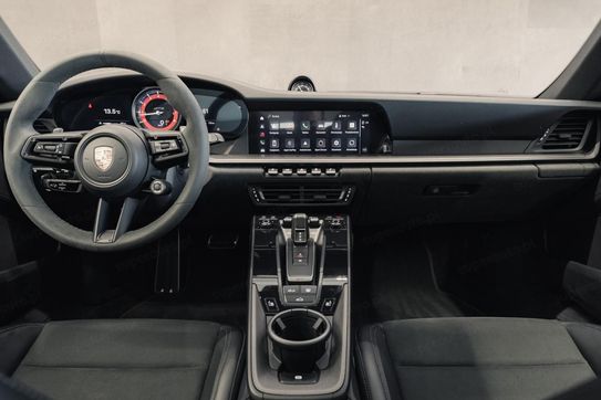 Porsche 911 Carrera GTS