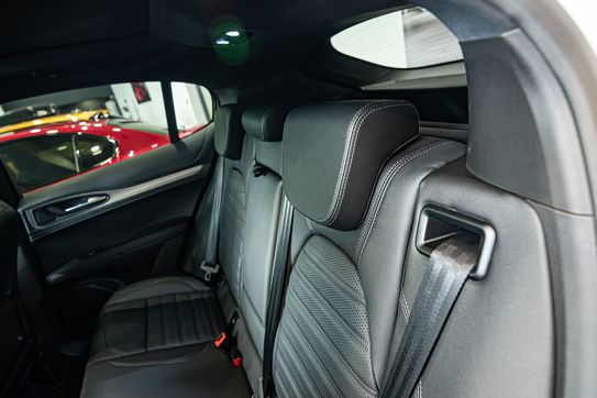 Alfa Romeo Stelvio 2.0 Turbo Veloce Q4