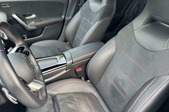 Mercedes CLA 180 AMG Line