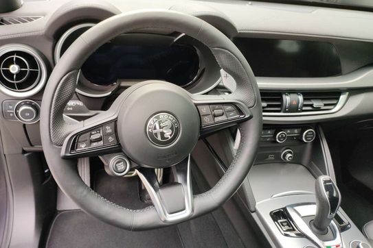 Alfa Romeo Stelvio Turbo Veloce Q4