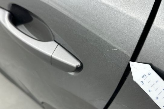 Citroen C4 Shine 1.5 BlueHDI EAT8
