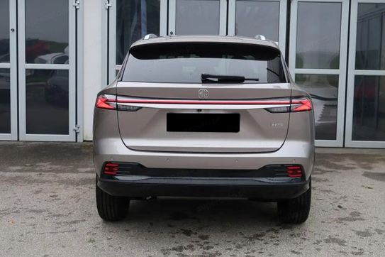 MG HS Exclusive 1.5 AT