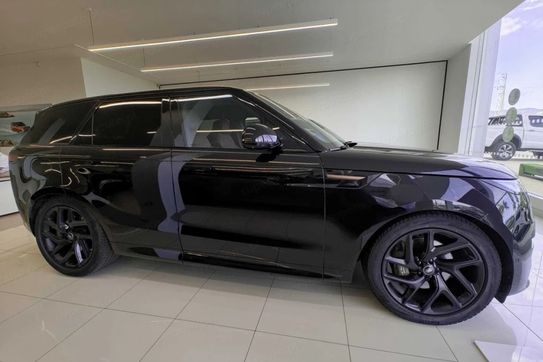 Land Rover Range Rover Sport D300 Dynamic HSE