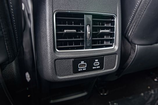 Jac JS8 Pro 1.5 T-GDI 7 DCT 7os.