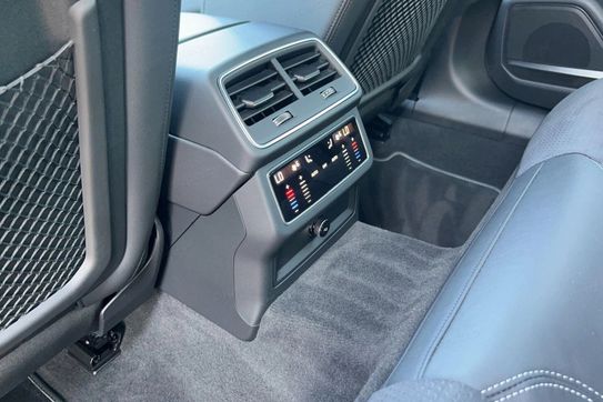Audi A6 50 TDI quattro S Line