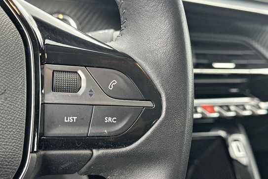 Peugeot 208 Active 1.5 Electric 50 kWh AT