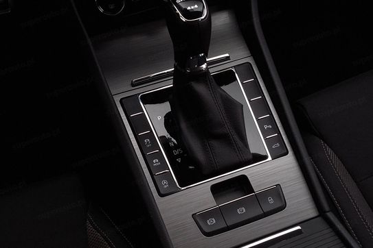 Skoda Superb 2.0 TDI SCR 4x4 Scout DSG