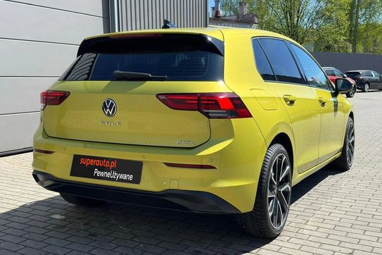 Volkswagen Golf 1.5 eTSI Life DSG