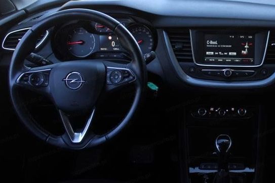 Opel Grandland X 1.6 T Eleganc aut