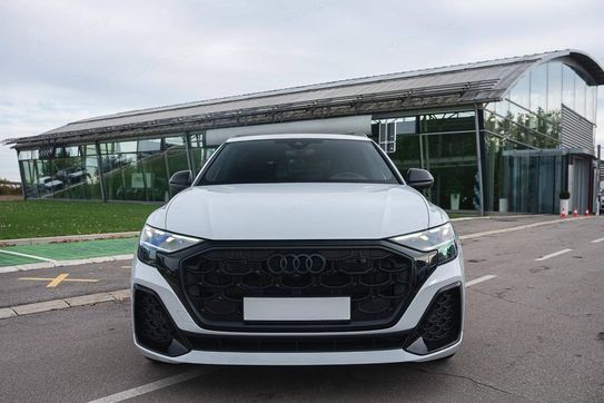 Audi Q8 TFSI e quattro