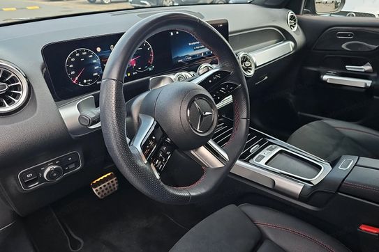Mercedes GLB 200 AMG Line