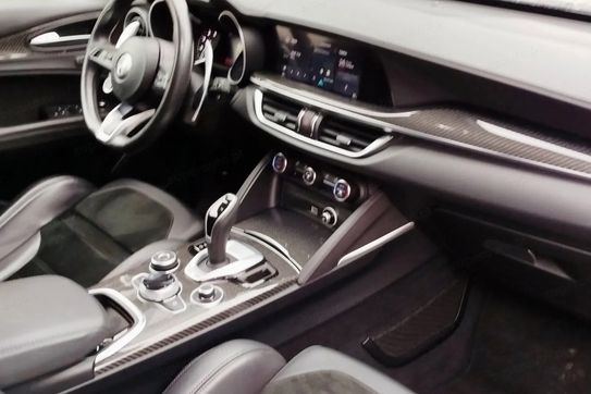 Alfa Romeo Stelvio 2.0 Turbo Veloce Q4 aut